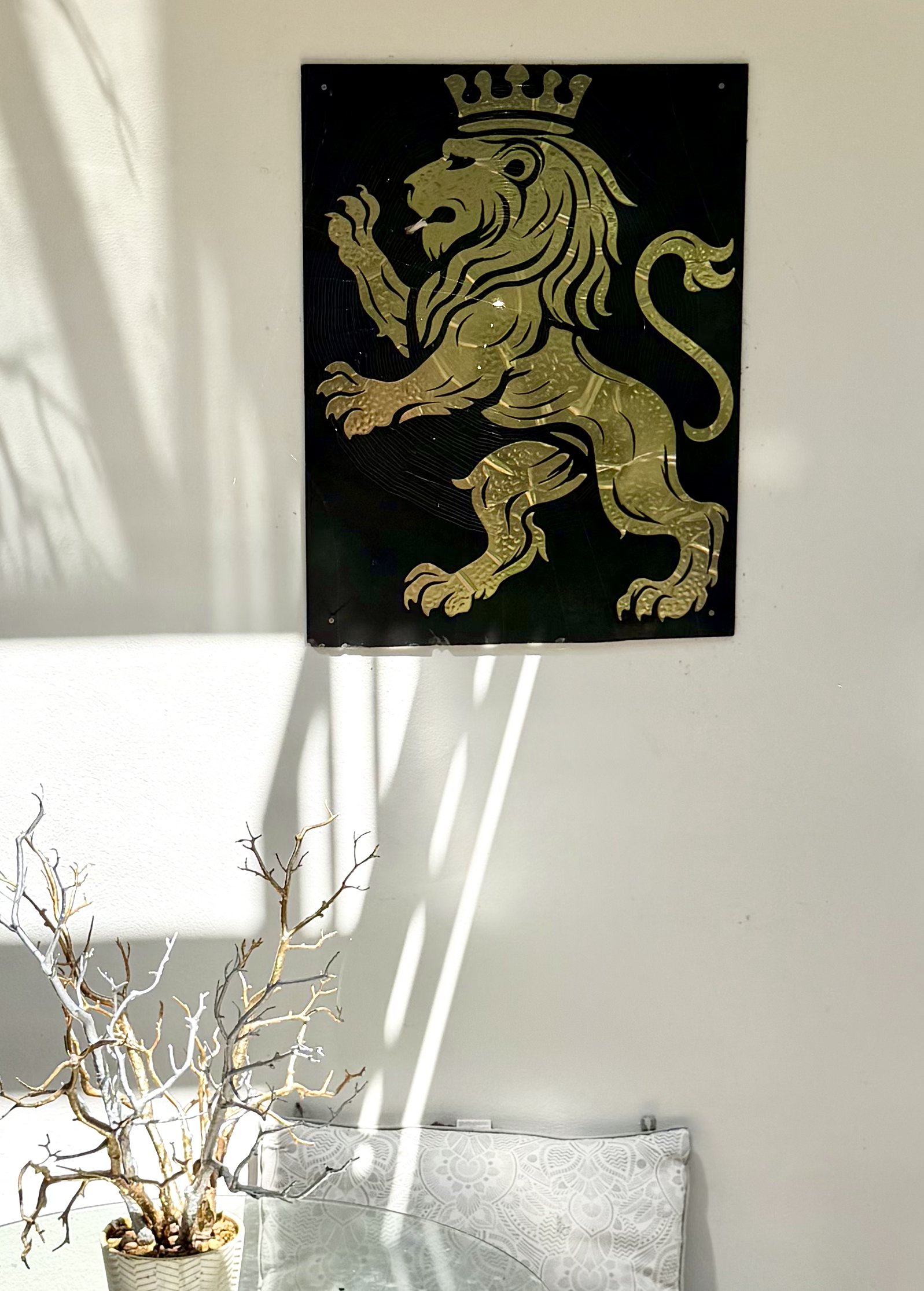 Lion Crest